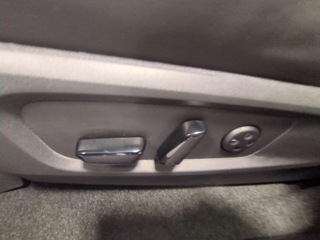 new 2026 INFINITI QX60 car, priced at $52,053