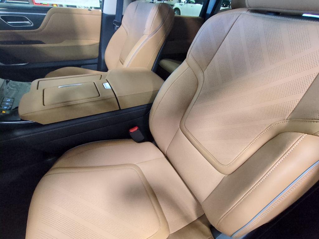 new 2026 INFINITI QX80 car, priced at $84,678