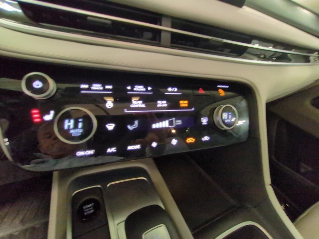 used 2026 INFINITI QX60 car, priced at $40,101