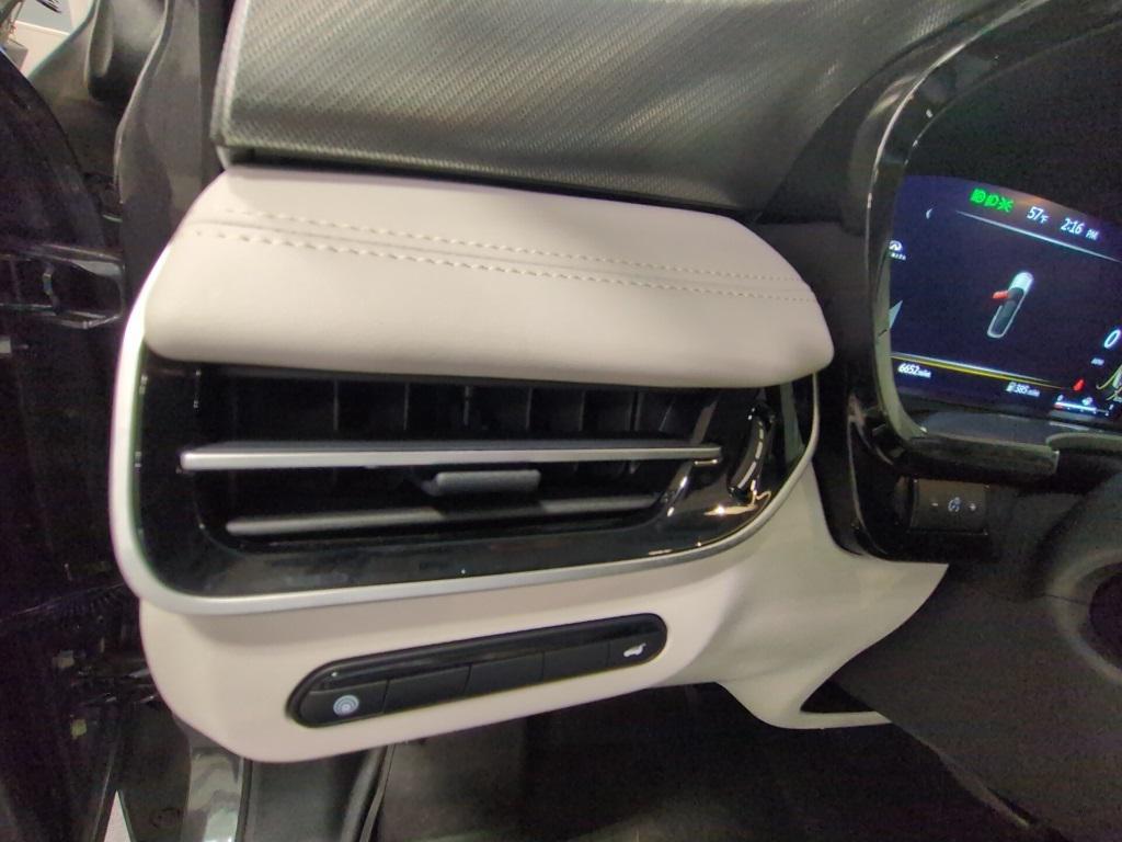 used 2026 INFINITI QX60 car, priced at $40,101