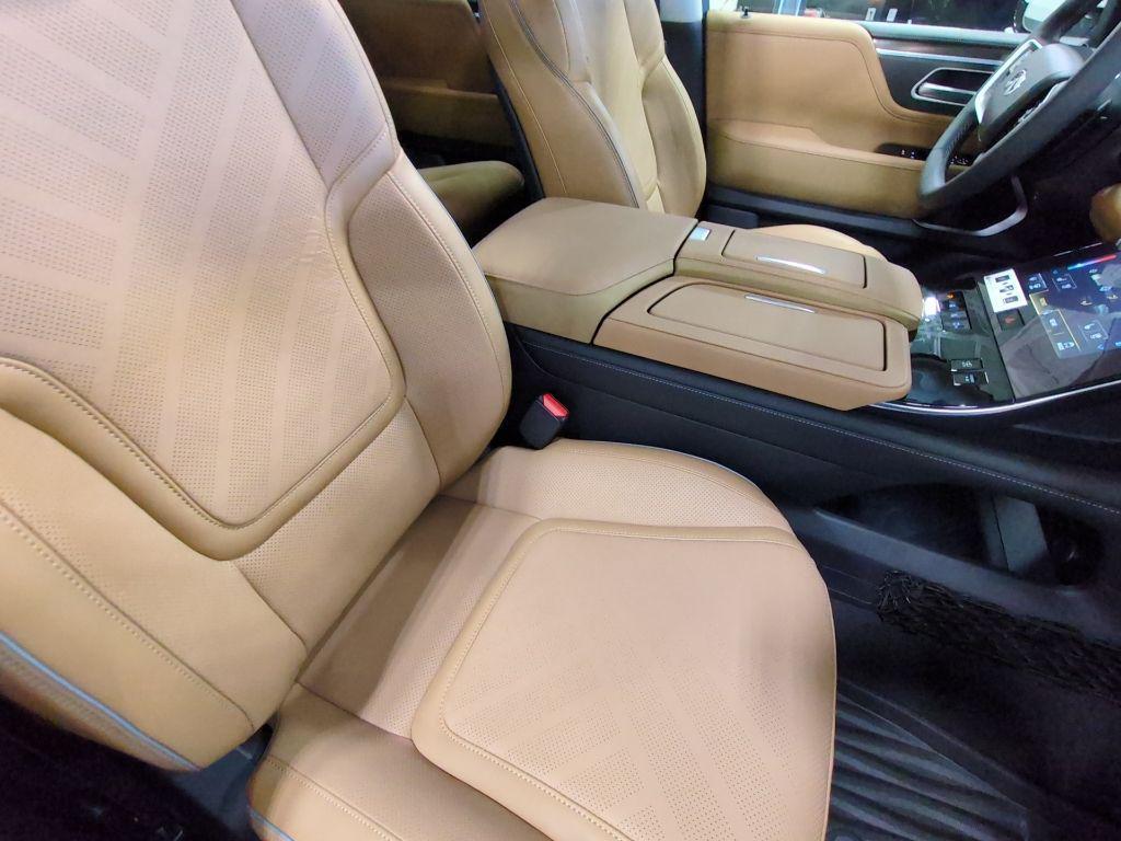 new 2026 INFINITI QX80 car, priced at $84,678