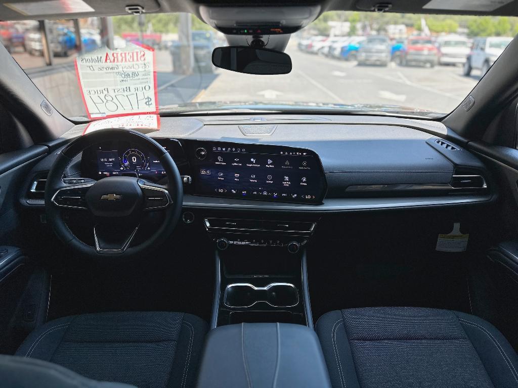 new 2025 Chevrolet Traverse car, priced at $45,284