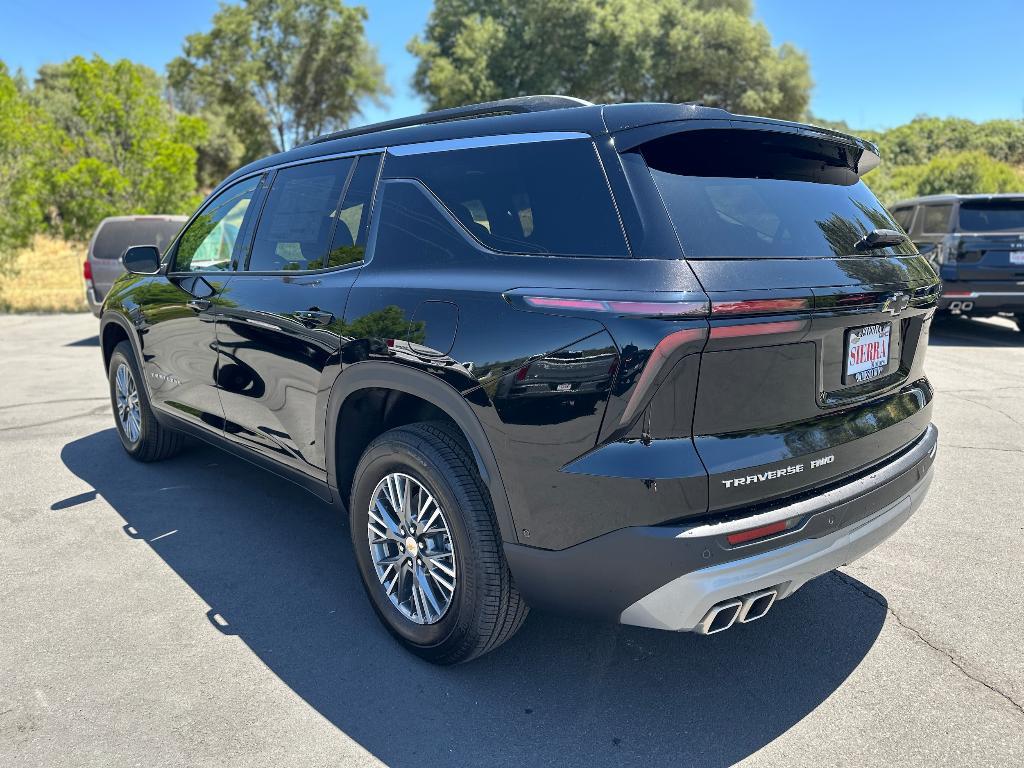 new 2025 Chevrolet Traverse car, priced at $45,284