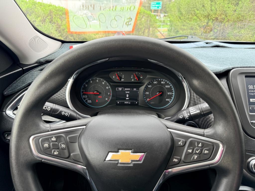 used 2018 Chevrolet Malibu car, priced at $13,990