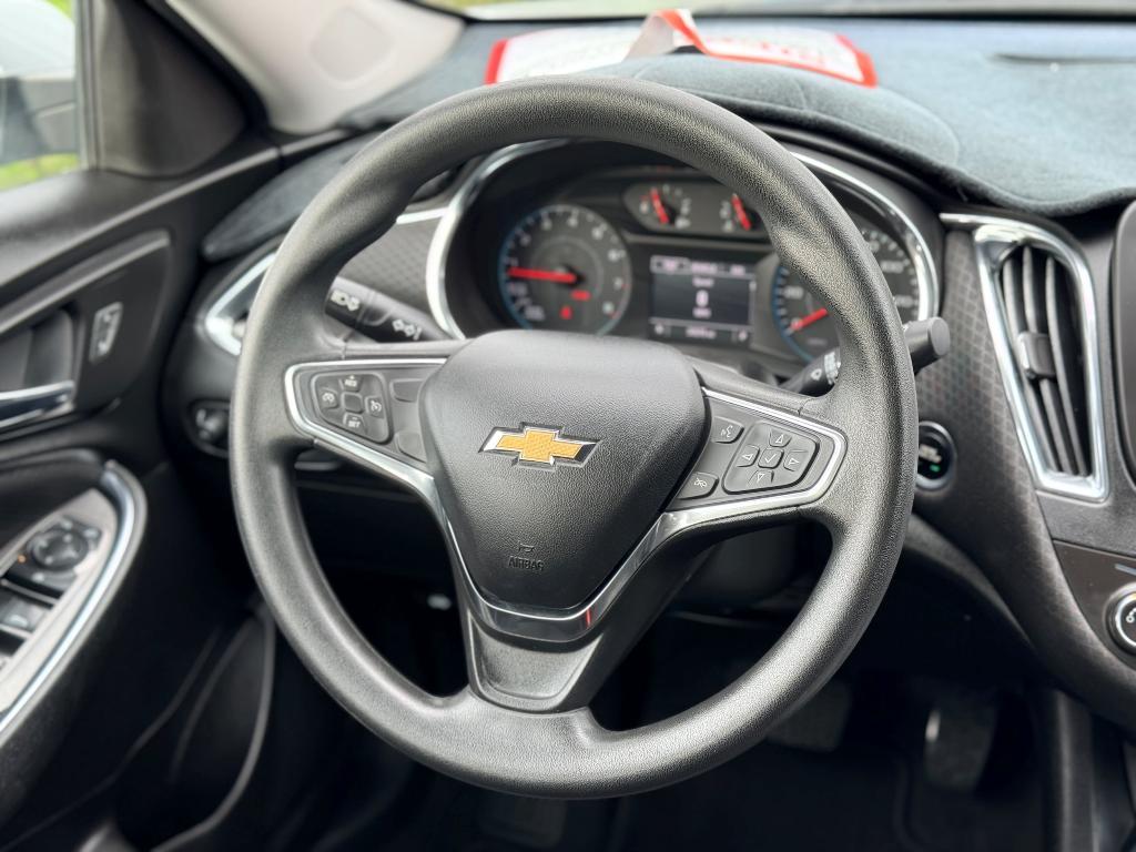 used 2018 Chevrolet Malibu car, priced at $13,990