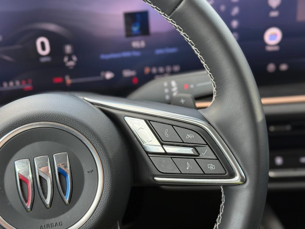 used 2025 Buick Envision car, priced at $29,988