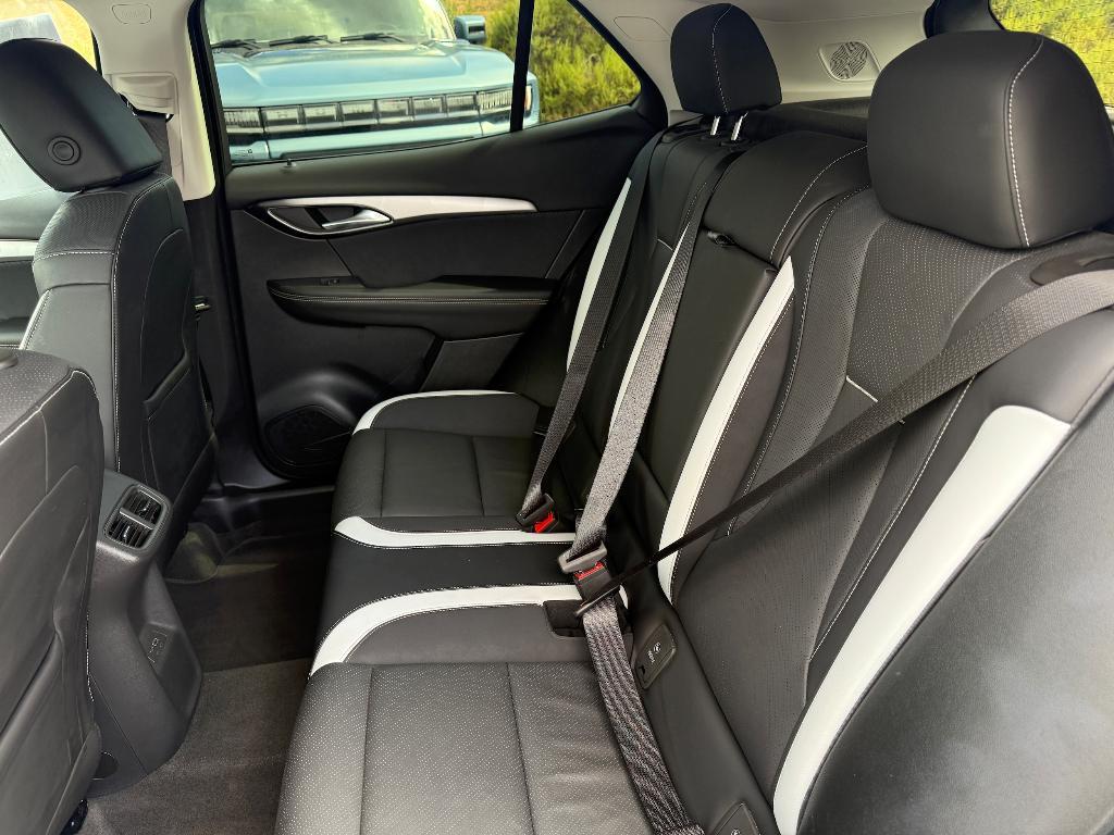 used 2025 Buick Envision car, priced at $29,988