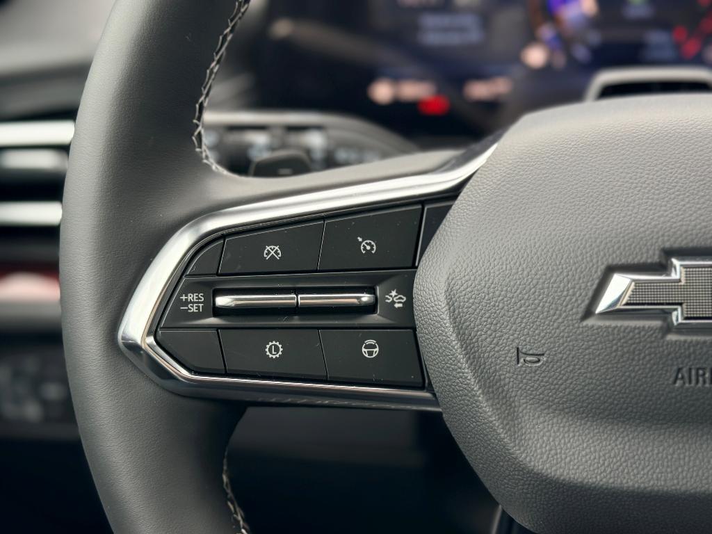 new 2026 Chevrolet Traverse car, priced at $53,031