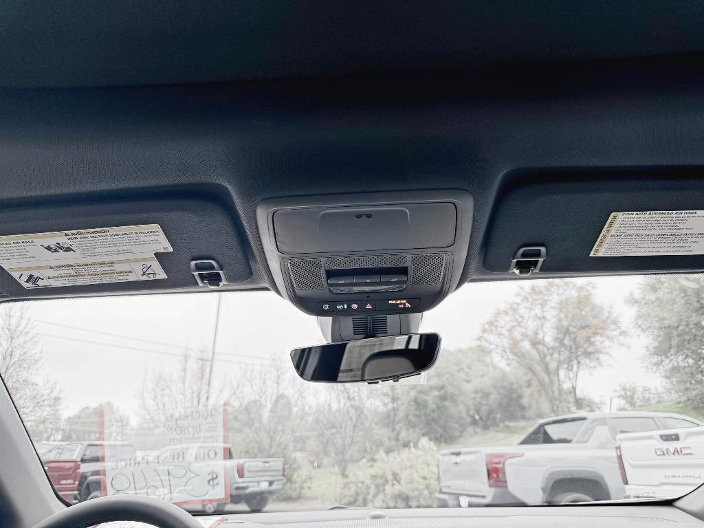 new 2026 Chevrolet Equinox car, priced at $39,648