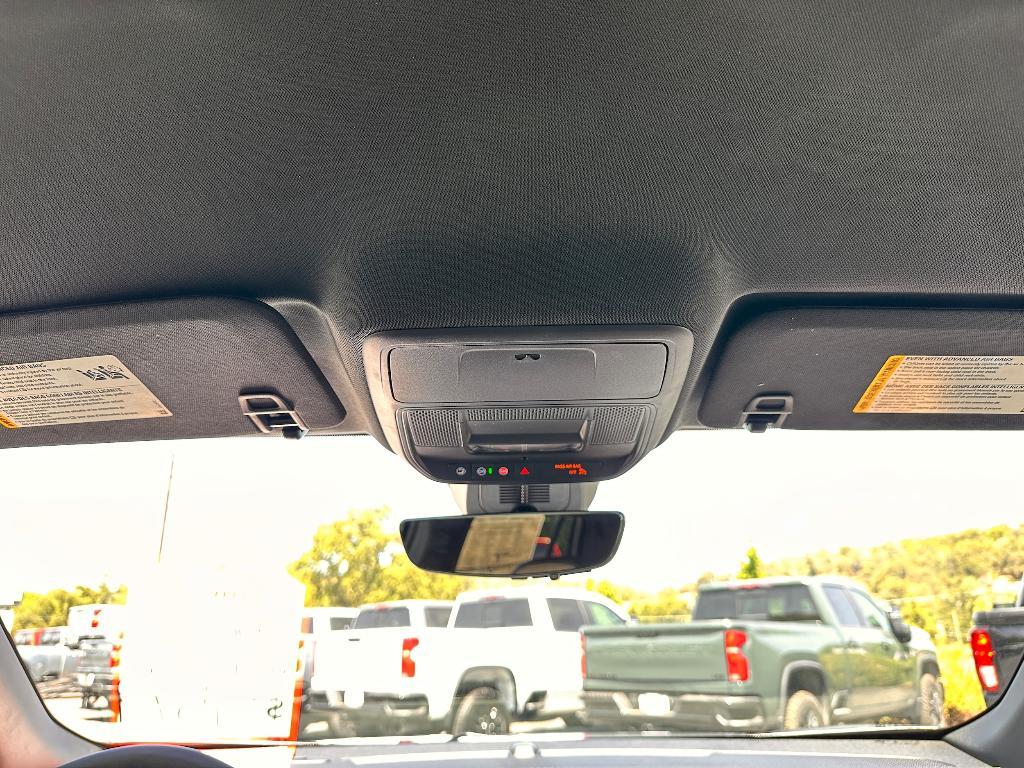 new 2026 Chevrolet Equinox car, priced at $34,079