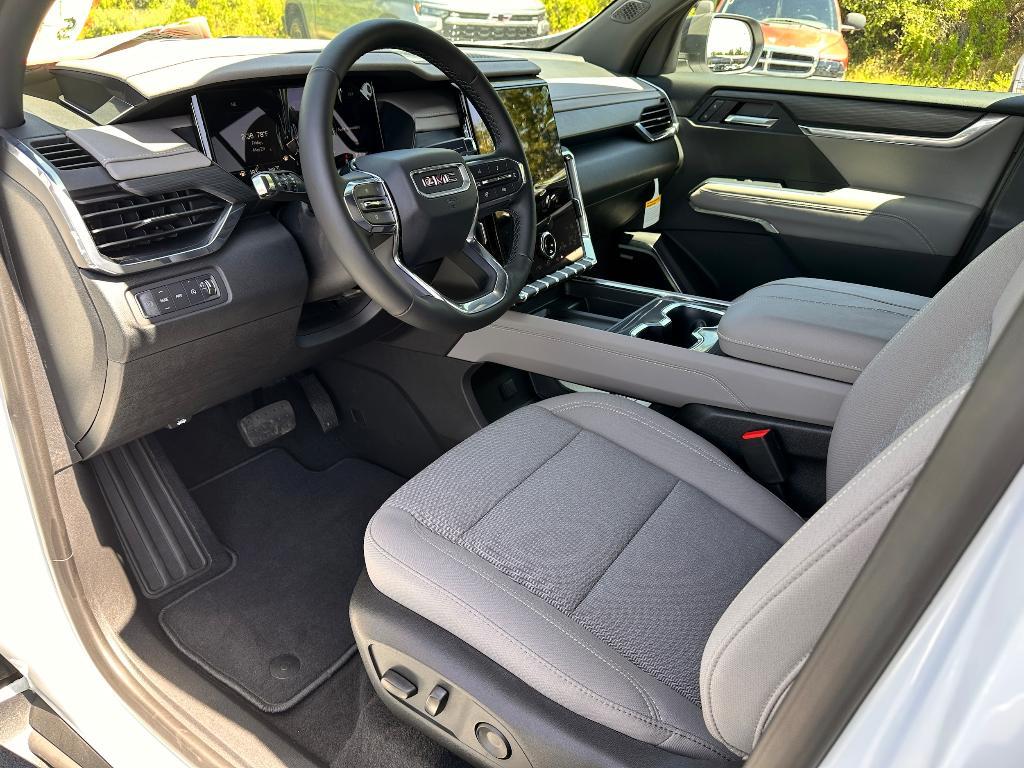 new 2025 GMC Acadia car, priced at $43,880