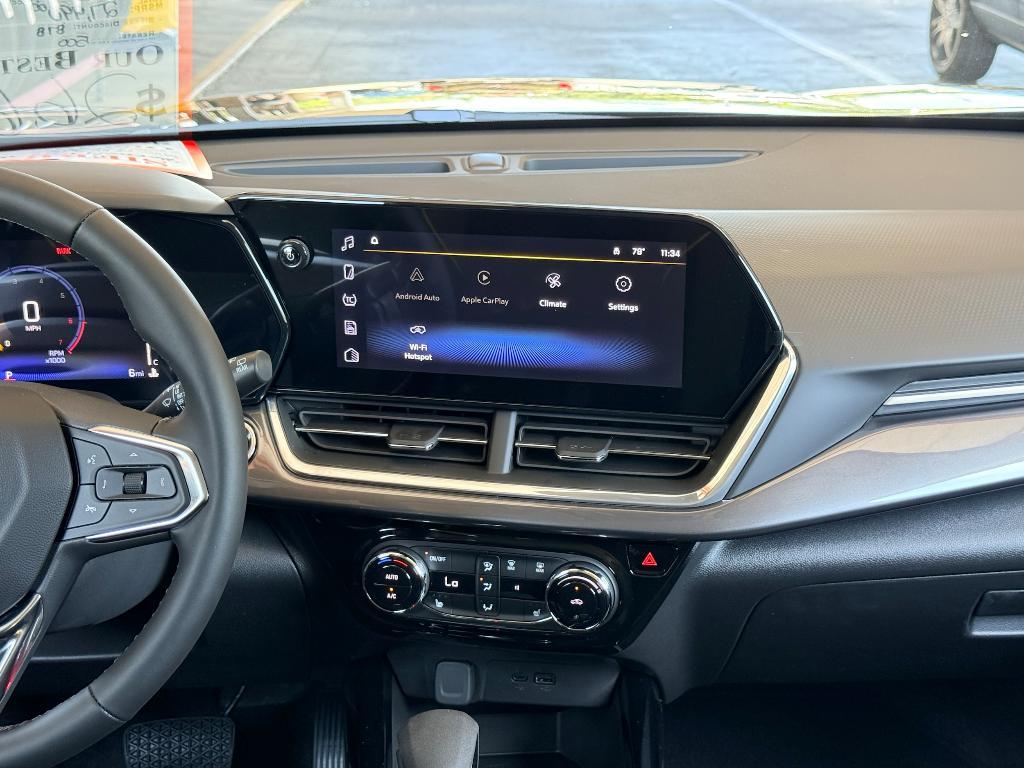 new 2026 Chevrolet Trax car, priced at $27,112