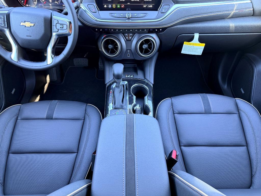 new 2025 Chevrolet Blazer car, priced at $47,067