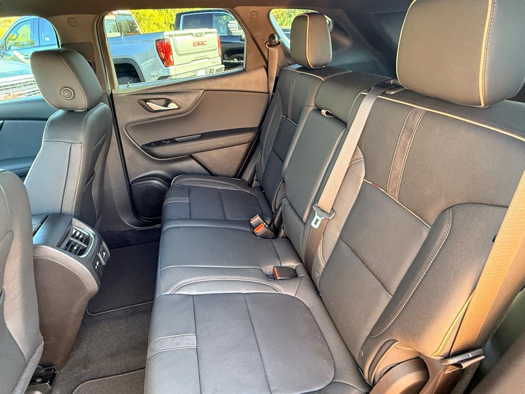new 2025 Chevrolet Blazer car, priced at $47,067