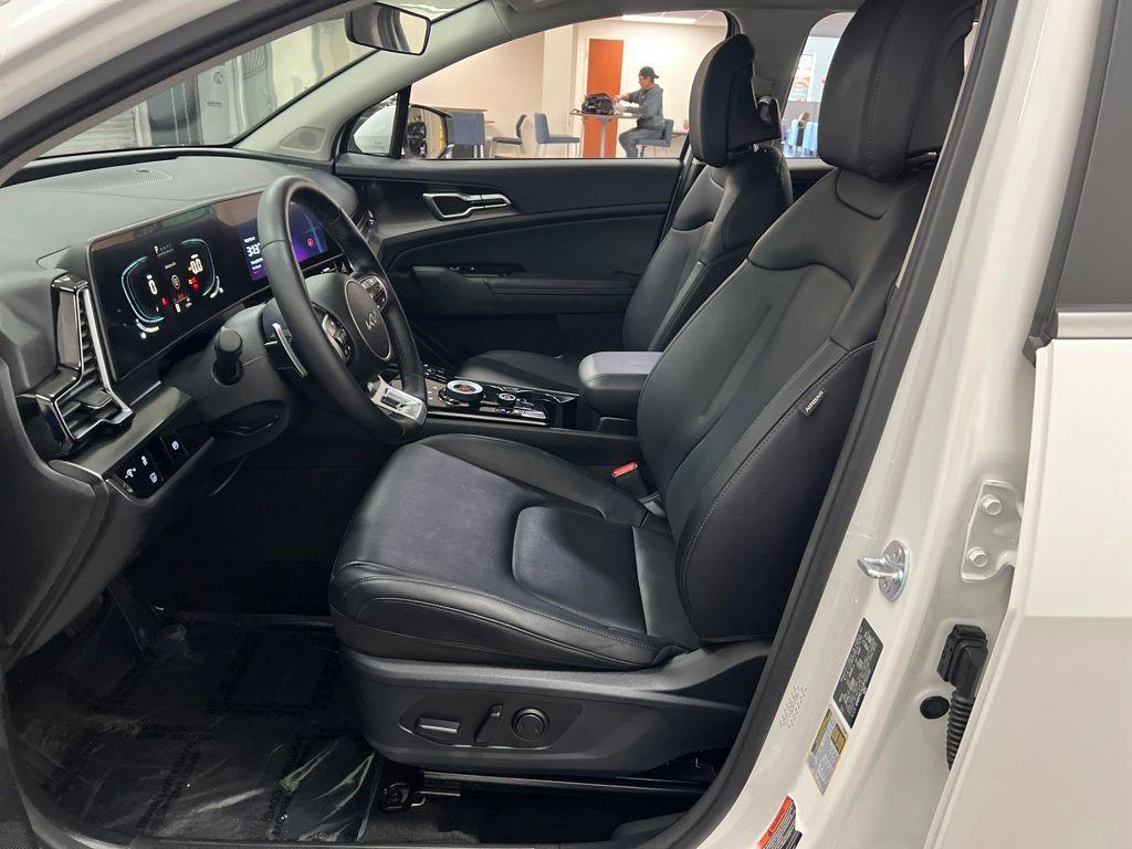 used 2023 Kia Sportage Hybrid car, priced at $25,193