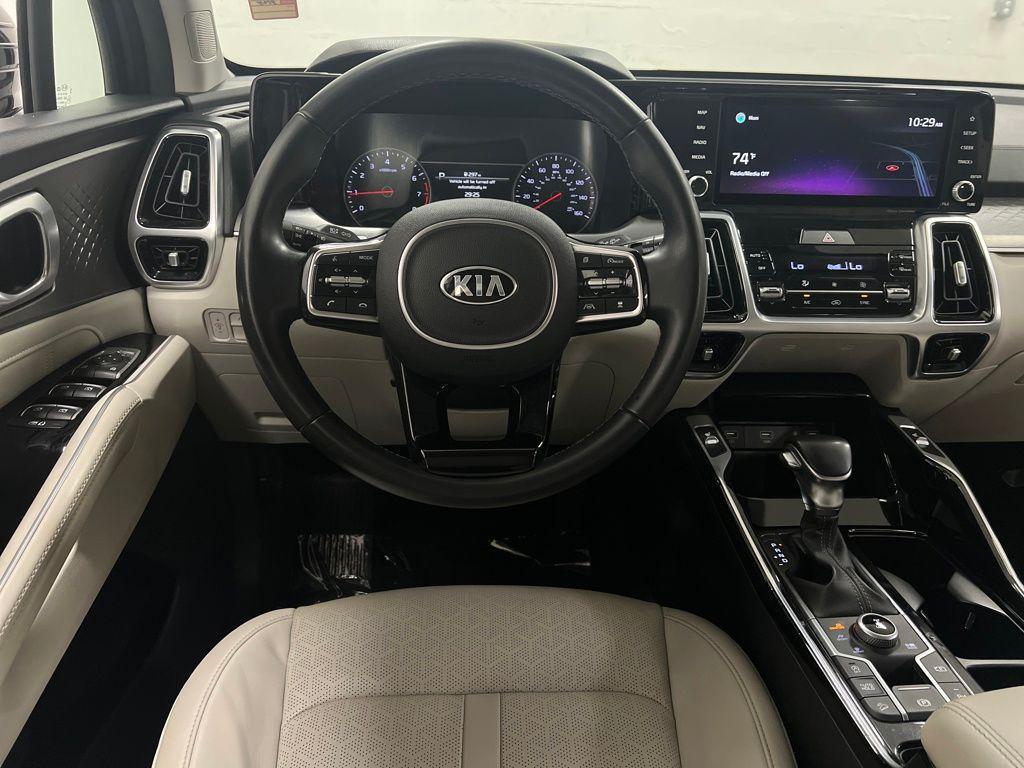 used 2021 Kia Sorento car, priced at $22,993