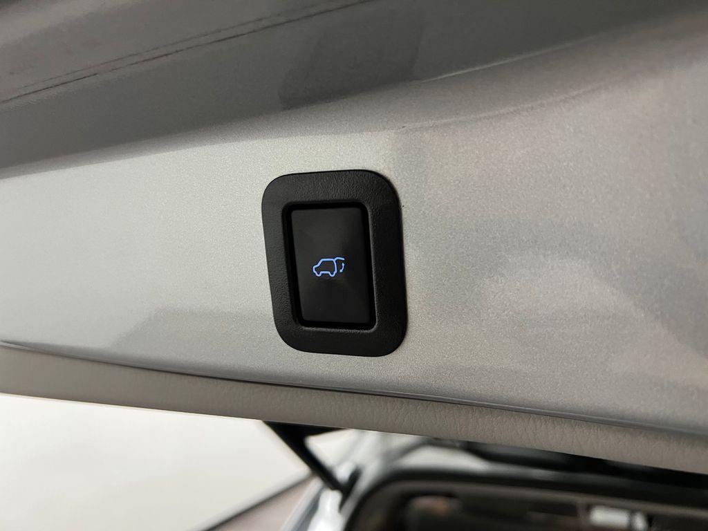 used 2019 Toyota Highlander car, priced at $20,593