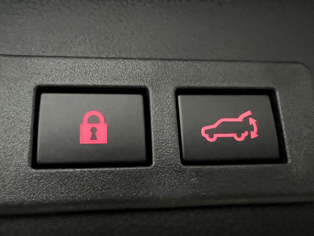 new 2025 Subaru Ascent car, priced at $47,853