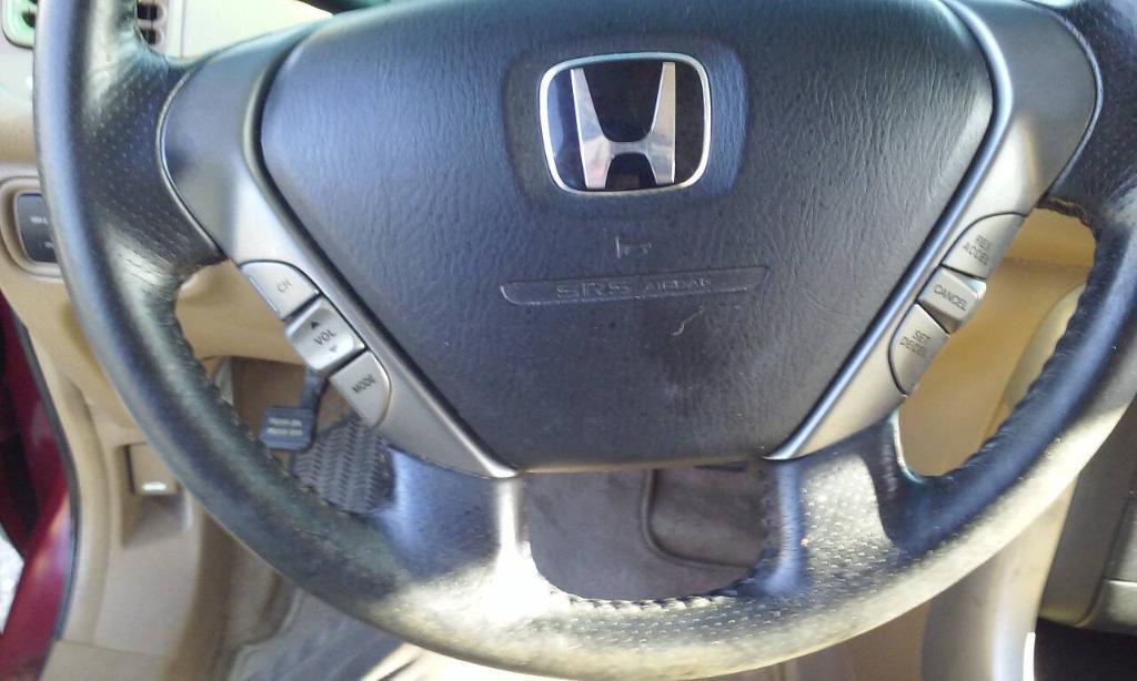 used 2005 Honda Pilot car, priced at $2,998