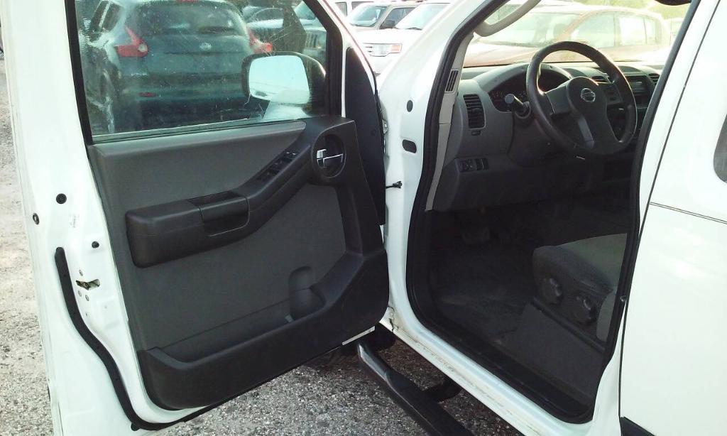 used 2005 Nissan Xterra car, priced at $2,588