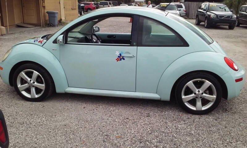 used 2010 Volkswagen New Beetle car, priced at $4,599