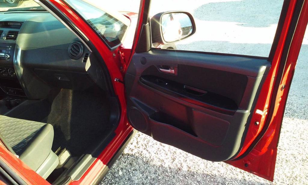 used 2007 Suzuki SX4 car, priced at $2,988