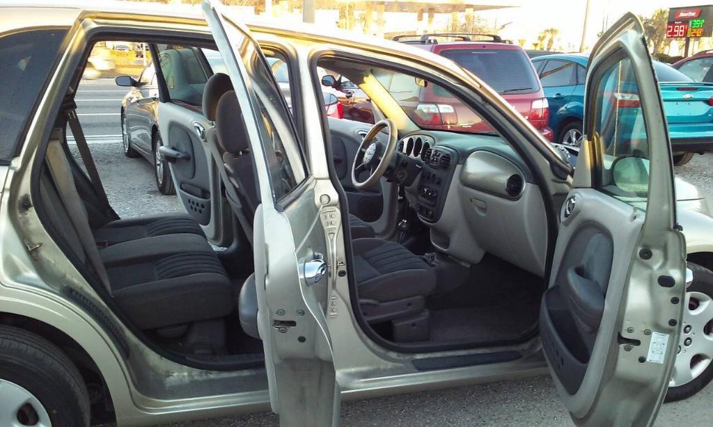 used 2005 Chrysler PT Cruiser car, priced at $2,488