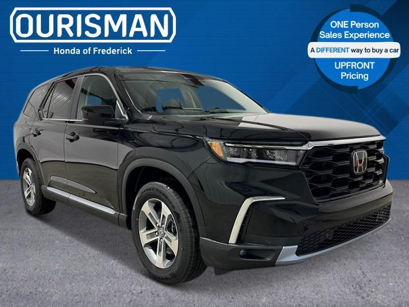 new 2025 Honda Pilot car, priced at $47,095