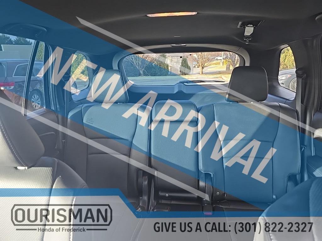 used 2024 Honda Passport car, priced at $35,995