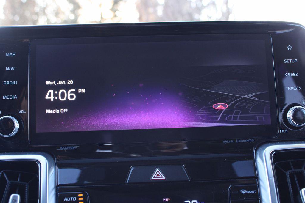 used 2022 Kia Sorento car, priced at $28,200