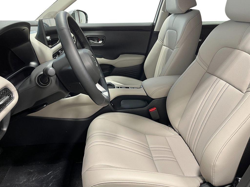 new 2026 Honda HR-V car, priced at $33,000
