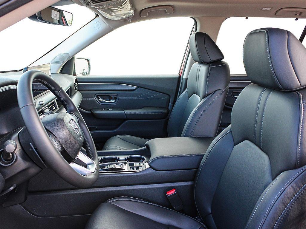 new 2026 Honda Pilot car, priced at $54,445