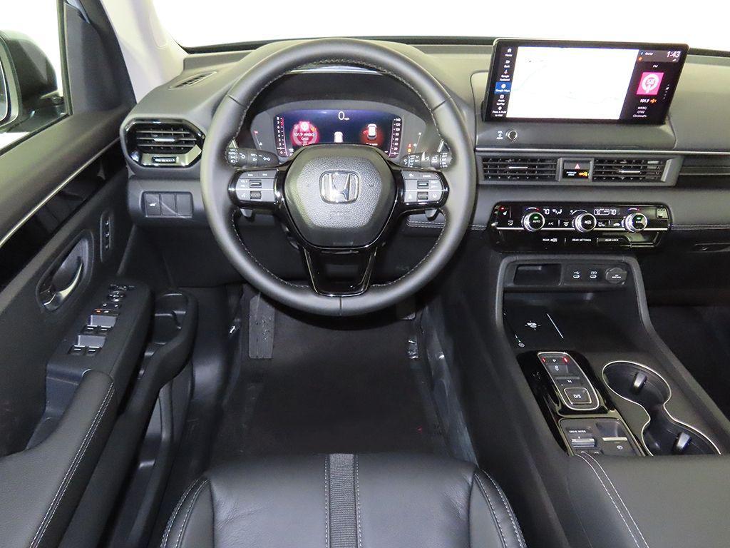 new 2026 Honda Pilot car, priced at $48,545