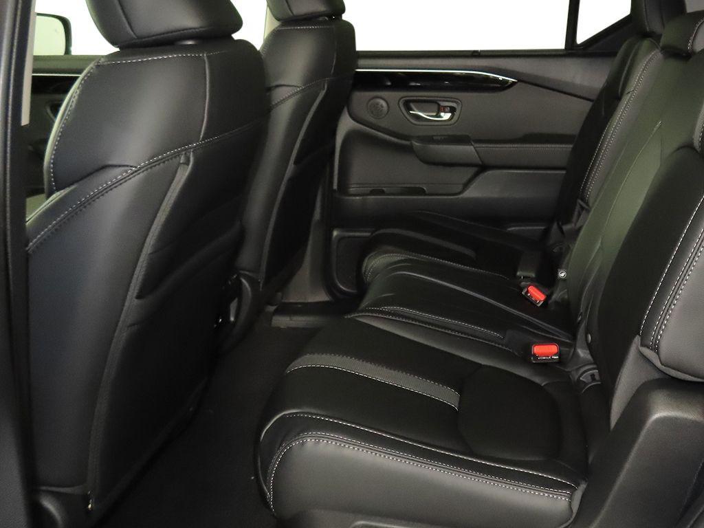 new 2026 Honda Pilot car, priced at $48,545