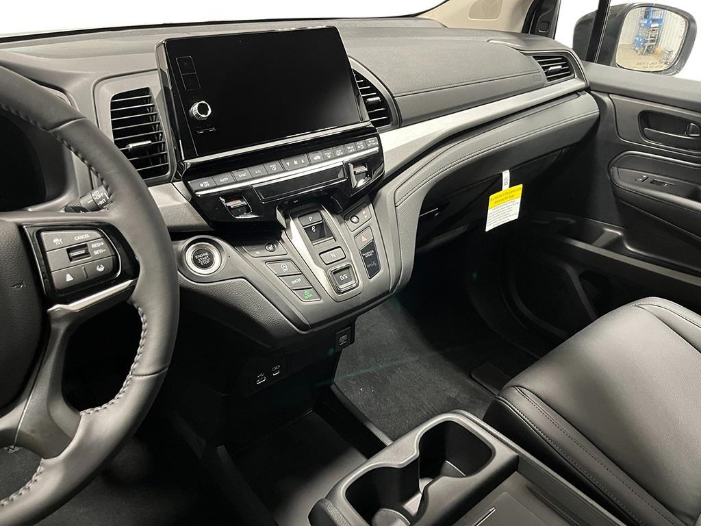 new 2026 Honda Odyssey car, priced at $44,745