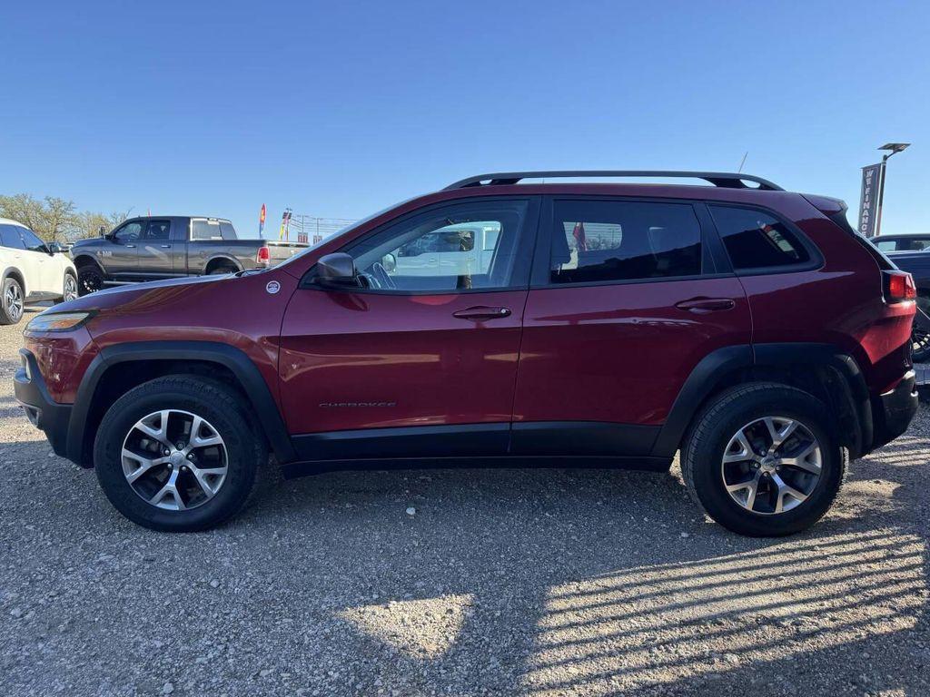 used 2017 Jeep Cherokee car