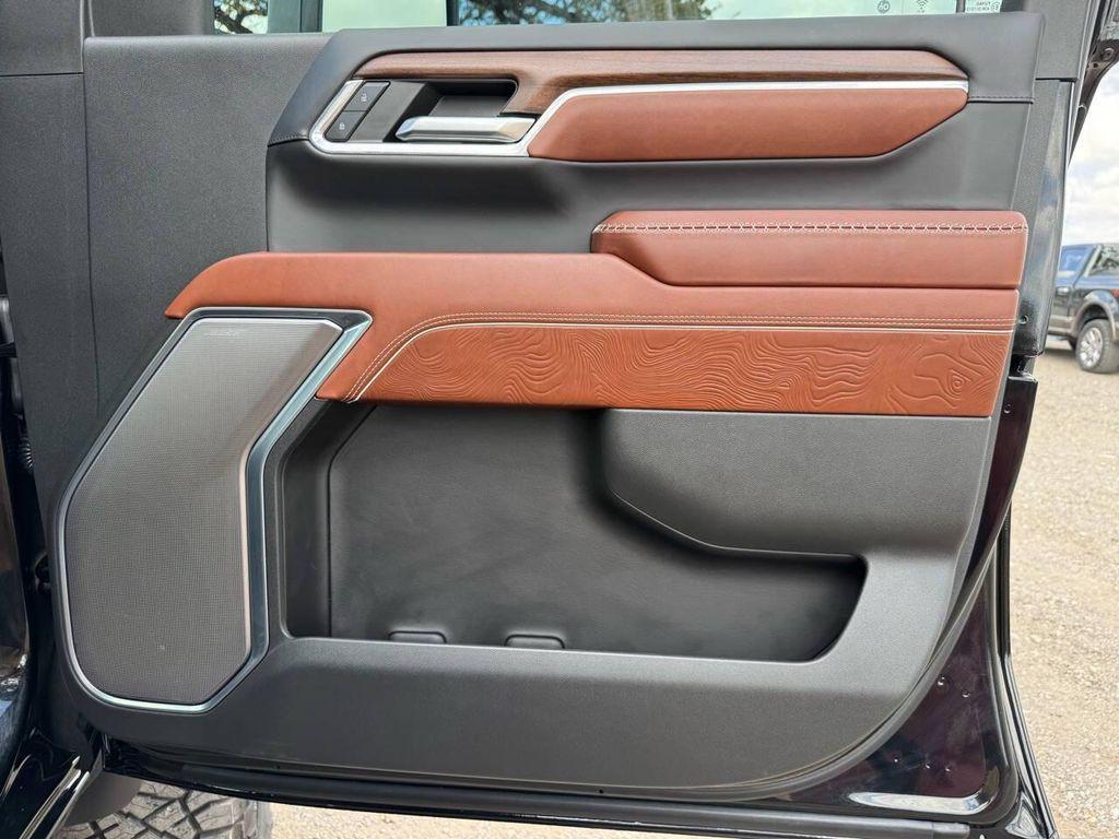 used 2024 GMC Sierra 2500 car, priced at $94,900