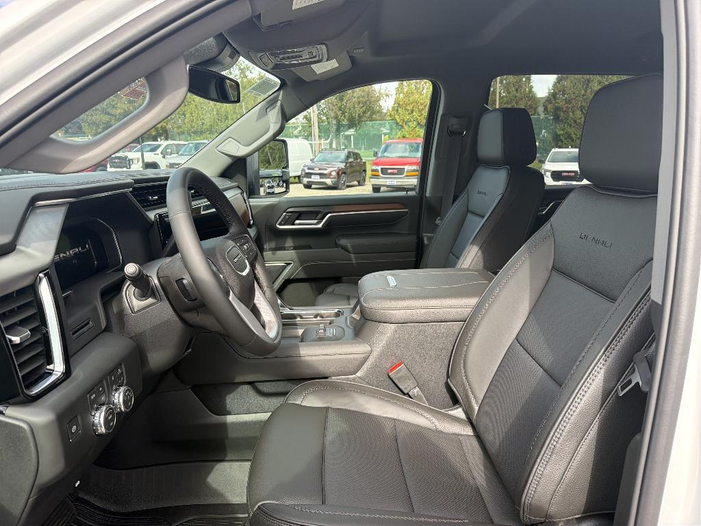 new 2026 GMC Sierra 2500 car, priced at $78,675