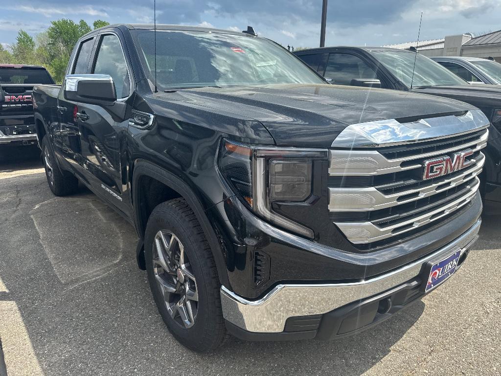 new 2026 GMC Sierra 1500 car, priced at $54,025