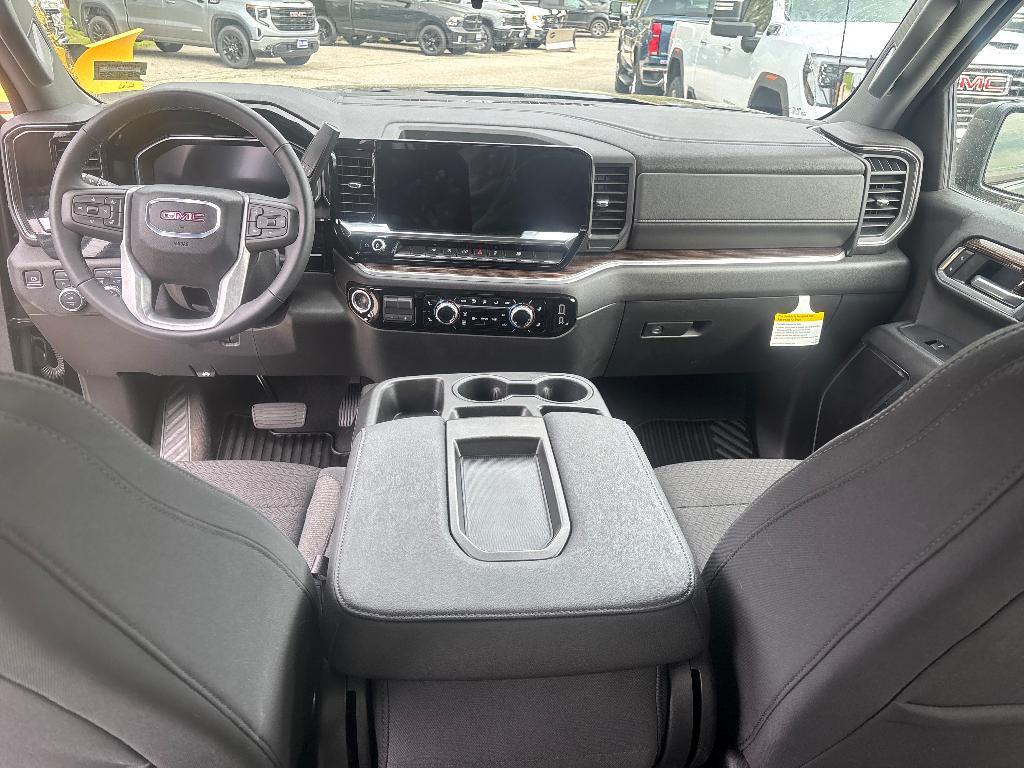 new 2026 GMC Sierra 1500 car, priced at $47,740