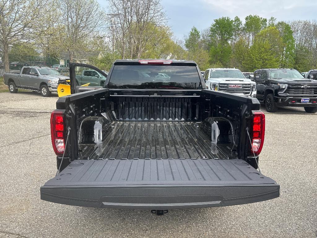 new 2026 GMC Sierra 1500 car, priced at $47,740