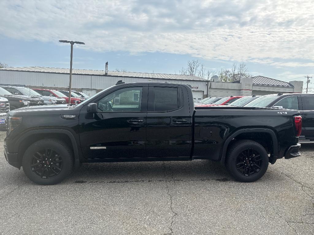 new 2026 GMC Sierra 1500 car, priced at $47,740