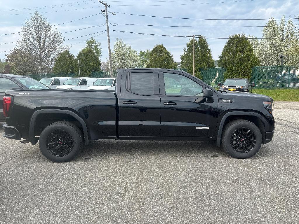 new 2026 GMC Sierra 1500 car, priced at $47,740
