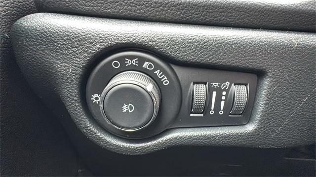 new 2026 Chrysler Pacifica car, priced at $41,517