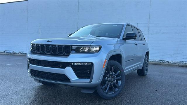 new 2026 Jeep Grand Cherokee car, priced at $50,816