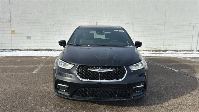 new 2026 Chrysler Pacifica car, priced at $39,598