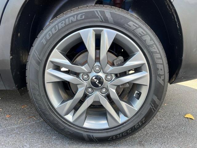 used 2023 Kia Seltos car, priced at $18,998