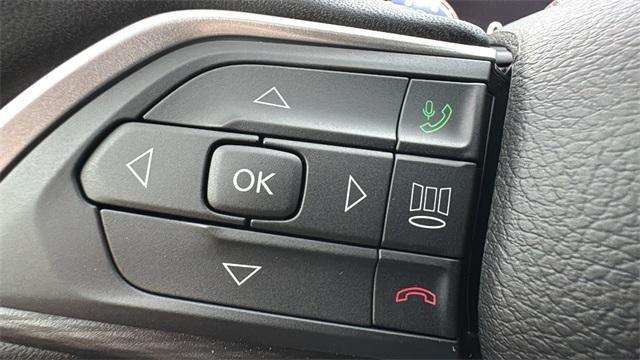 new 2025 Jeep Grand Cherokee car, priced at $39,186