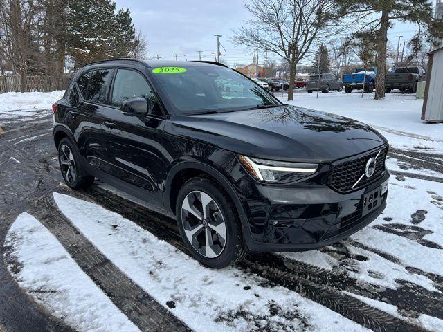 used 2025 Volvo XC40 car, priced at $29,250