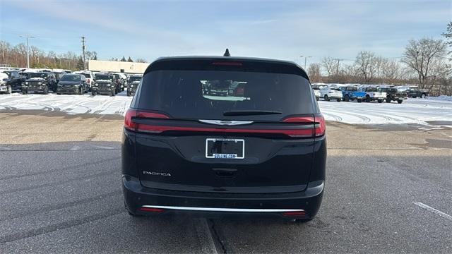 new 2026 Chrysler Pacifica car, priced at $39,598